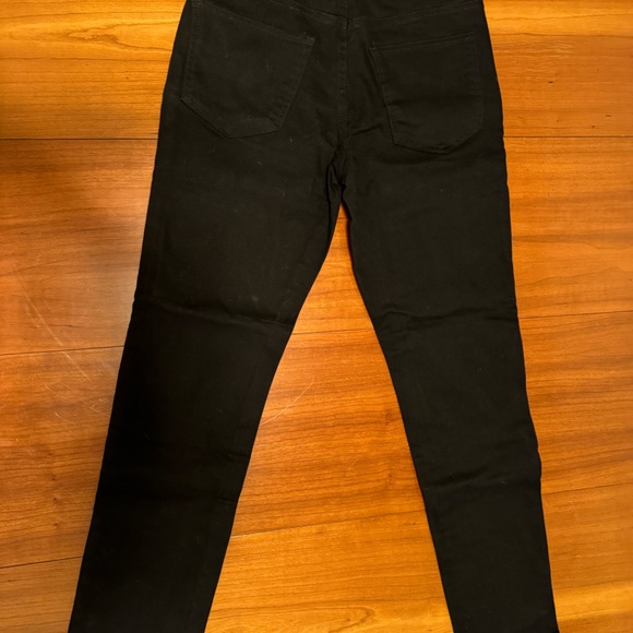 Mens Black Skinny Stretch Jeans Size 28 Waist -NWT - Picture 2 of 3